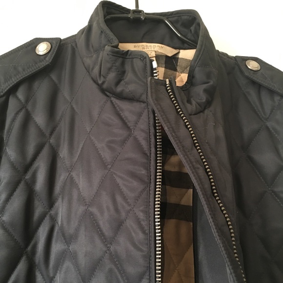 Authentic Burberry Navy Quilted Jacket - Picture 7 of 10